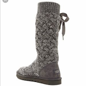 Ugg Side Lace Up Sweater Boots. 1008686, gray 7